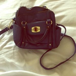 Ruby red twist button, Golden metal, Sapphire blue